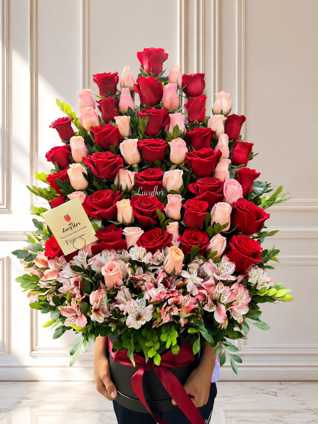 Box 60 Rosas Rojas y Rosadas