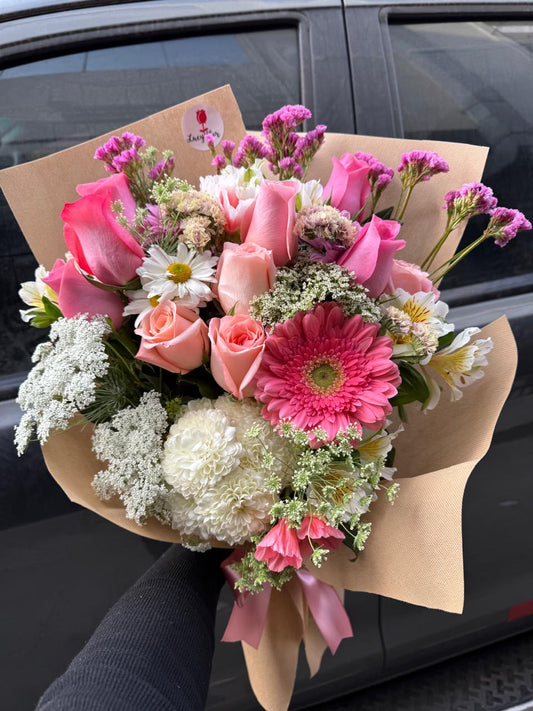 Ramo Silvestre en Rosas y Gerbera